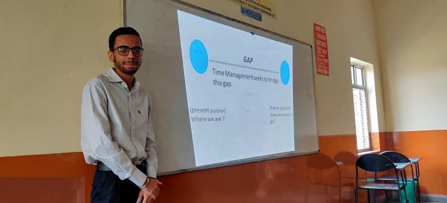 YMCA Institute for Office Management New Delhi Student Presentations photo 1